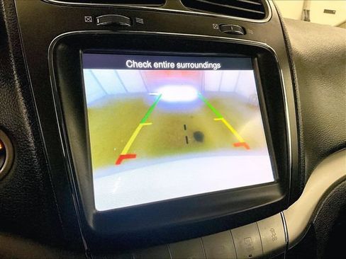 Used 2019 Dodge Journey Crossroad FWD image 20
