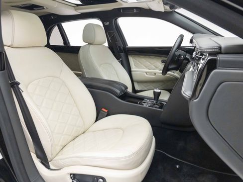 Used 2014 Bentley Mulsanne RWD image 4