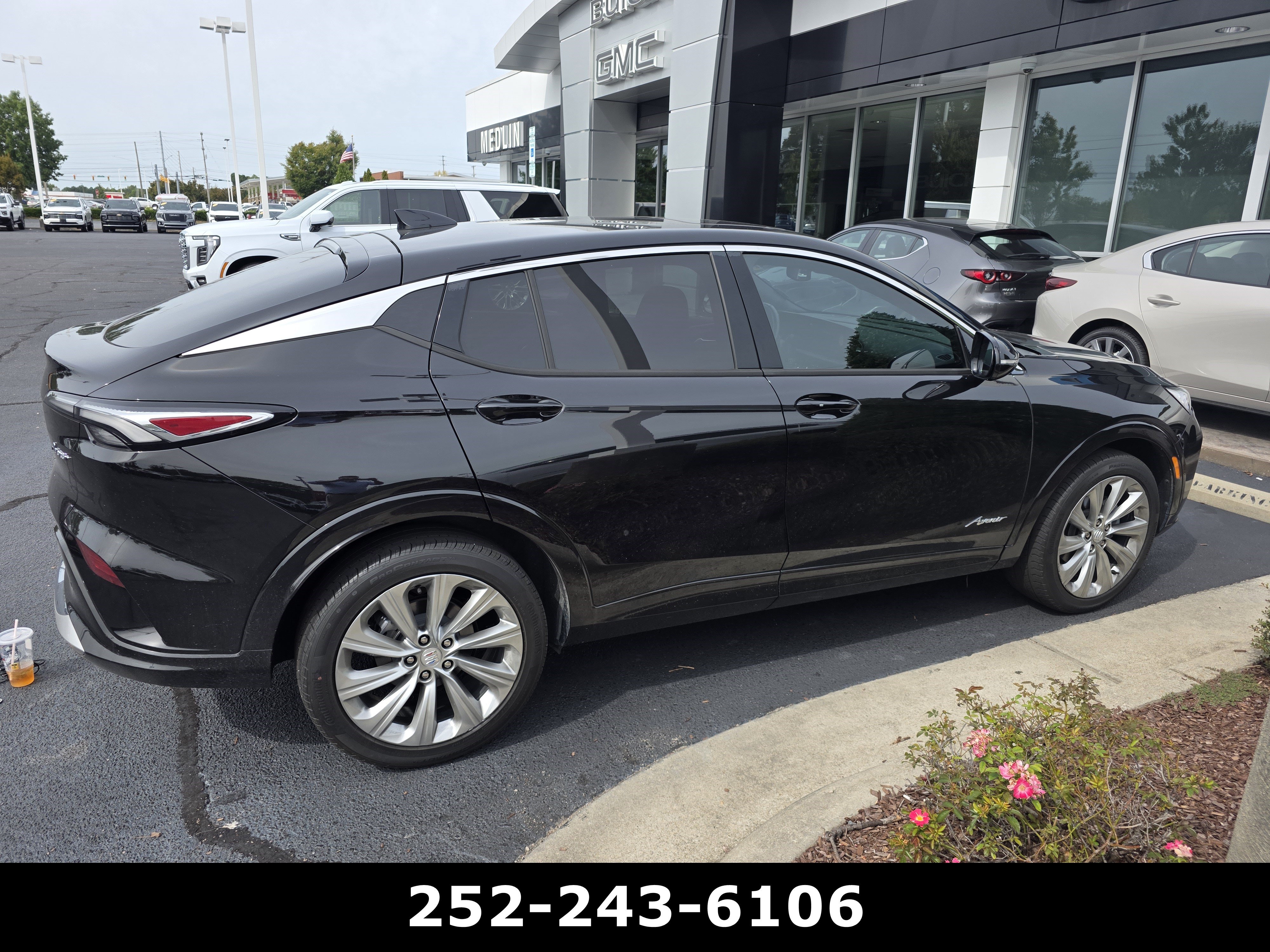 Used 2024 Buick Envista Avenir FWD image 4