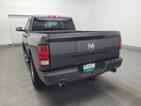 Used 2017 RAM 1500 ST RWD image 5