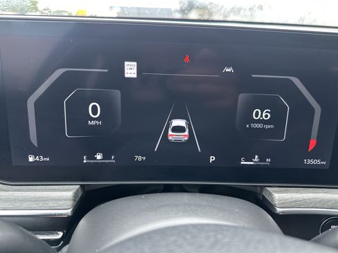 Used 2025 Kia K5 EX FWD image 16
