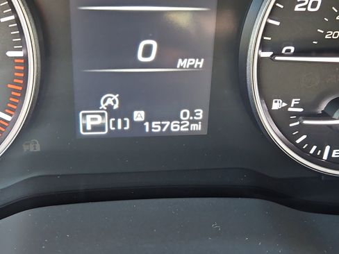 Used 2025 Subaru Crosstrek 2.5i Premium AWD/4WD image 6