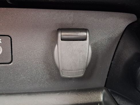 Used 2024 Nissan Altima 2.5 SR FWD image 24