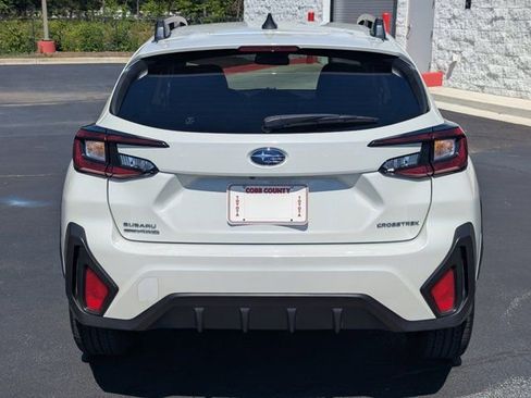 Used 2025 Subaru Crosstrek 2.0i Premium AWD/4WD image 6