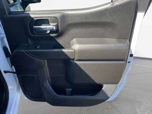 Used 2021 Chevrolet Silverado 1500 Custom image 22