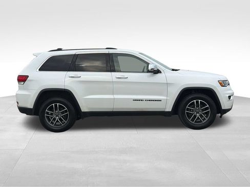 Used 2020 Jeep Grand Cherokee Limited AWD/4WD image 21