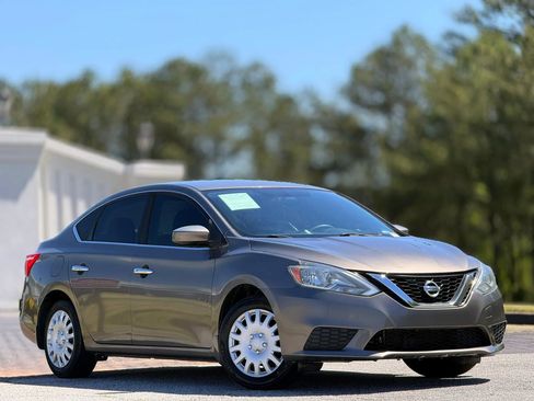 Used 2016 Nissan Sentra SV image 5