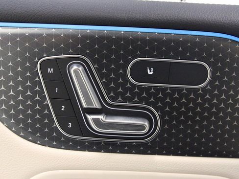 Certified 2025 Mercedes-Benz GLB 250 4MATIC image 23