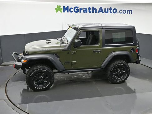 Used 2021 Jeep Wrangler Sport image 18