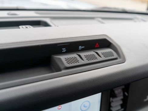 New 2025 Ford Bronco 2-Door AWD/4WD image 15