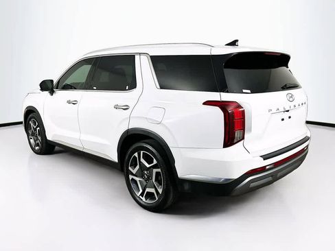 Used 2024 Hyundai Palisade Limited image 4