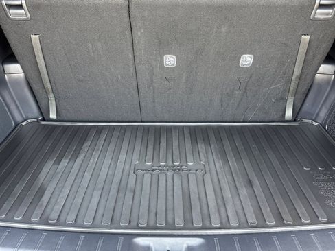 Used 2025 Toyota Grand Highlander AWD Hybrid image 16