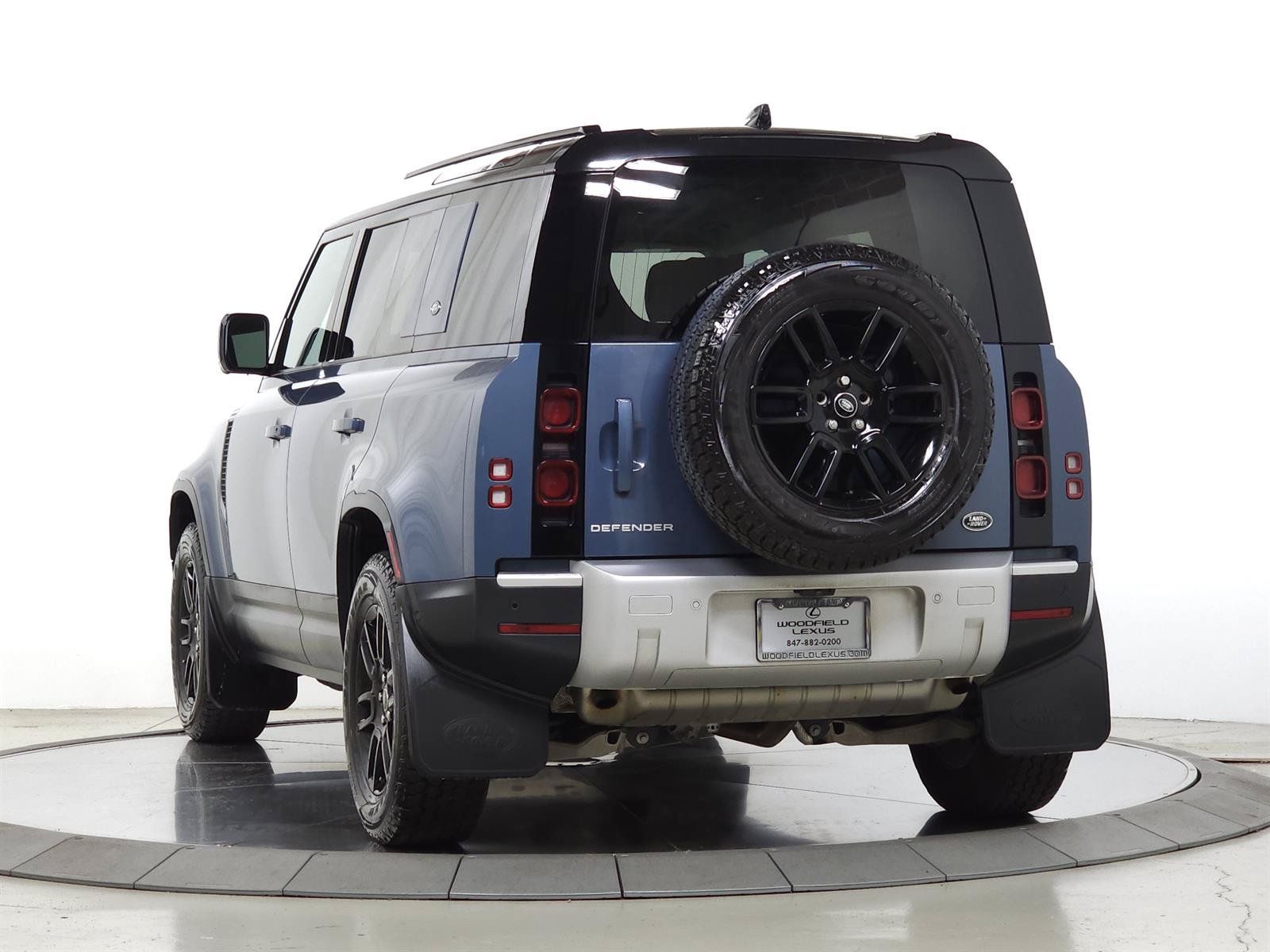 Used 2022 Land Rover Defender 110 S AWD/4WD image 6