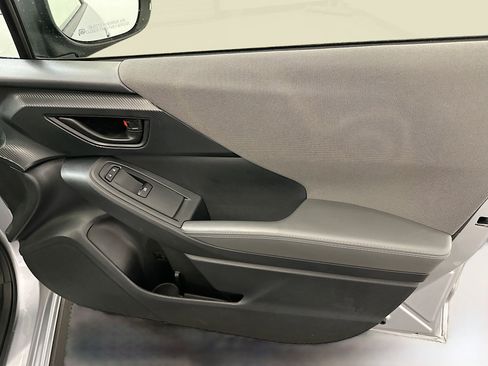 Used 2024 Subaru Crosstrek 2.0i Premium image 33