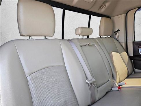 Used 2017 RAM 2500 Laramie AWD/4WD image 13