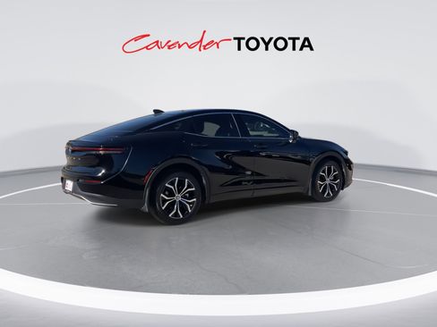 Certified 2024 Toyota Crown XLE image 8