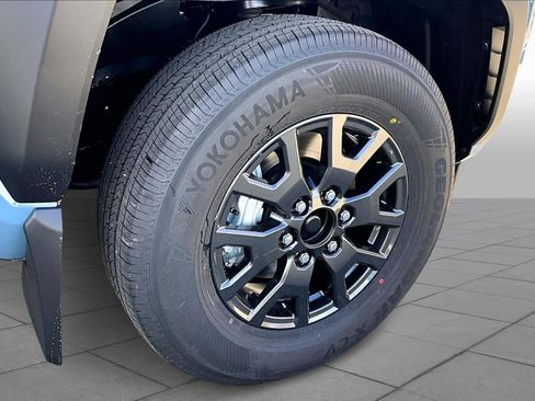 New 2026 Toyota 4Runner SR5 image 12