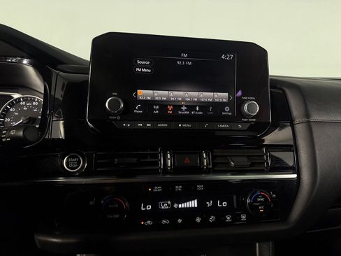 Used 2024 Nissan Pathfinder SV w/ Black Appearance Package FWD image 16