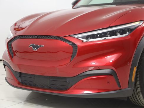 Used 2023 Ford Mustang Mach-E Select image 54