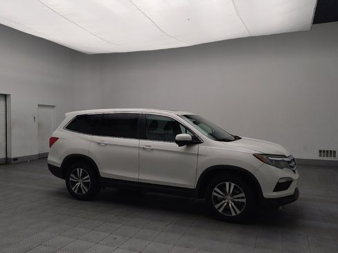 Used 2017 Honda Pilot EX-L image 11