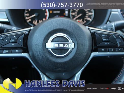 Used 2024 Nissan Altima 2.5 SR FWD image 25