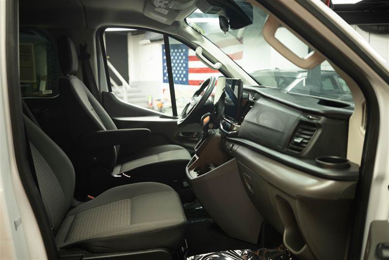 Used 2024 Ford Transit 350 XLT RWD image 11