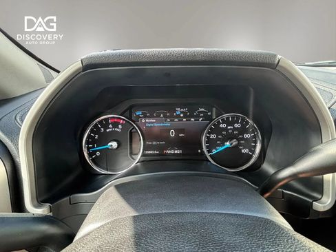 Used 2018 Ford F250 Lariat w/ Lariat Ultimate Package AWD/4WD image 15