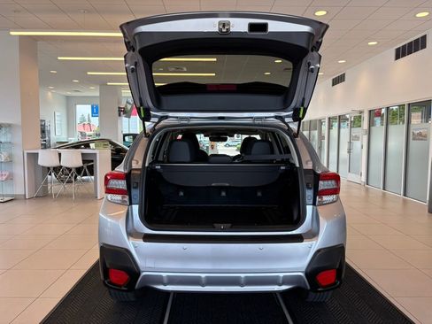 Used 2023 Subaru Crosstrek 2.5i Limited w/ Moonroof Package AWD/4WD image 9