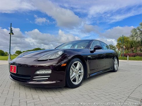 Used 2012 Porsche Panamera 4S image 11