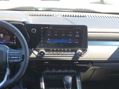 Used 2023 Chevrolet Colorado LT w/ LT Convenience Package III AWD/4WD image 25