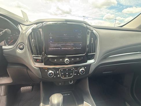 Used 2021 Chevrolet Traverse Premier w/ LPO, Floor Liner Package AWD/4WD image 25