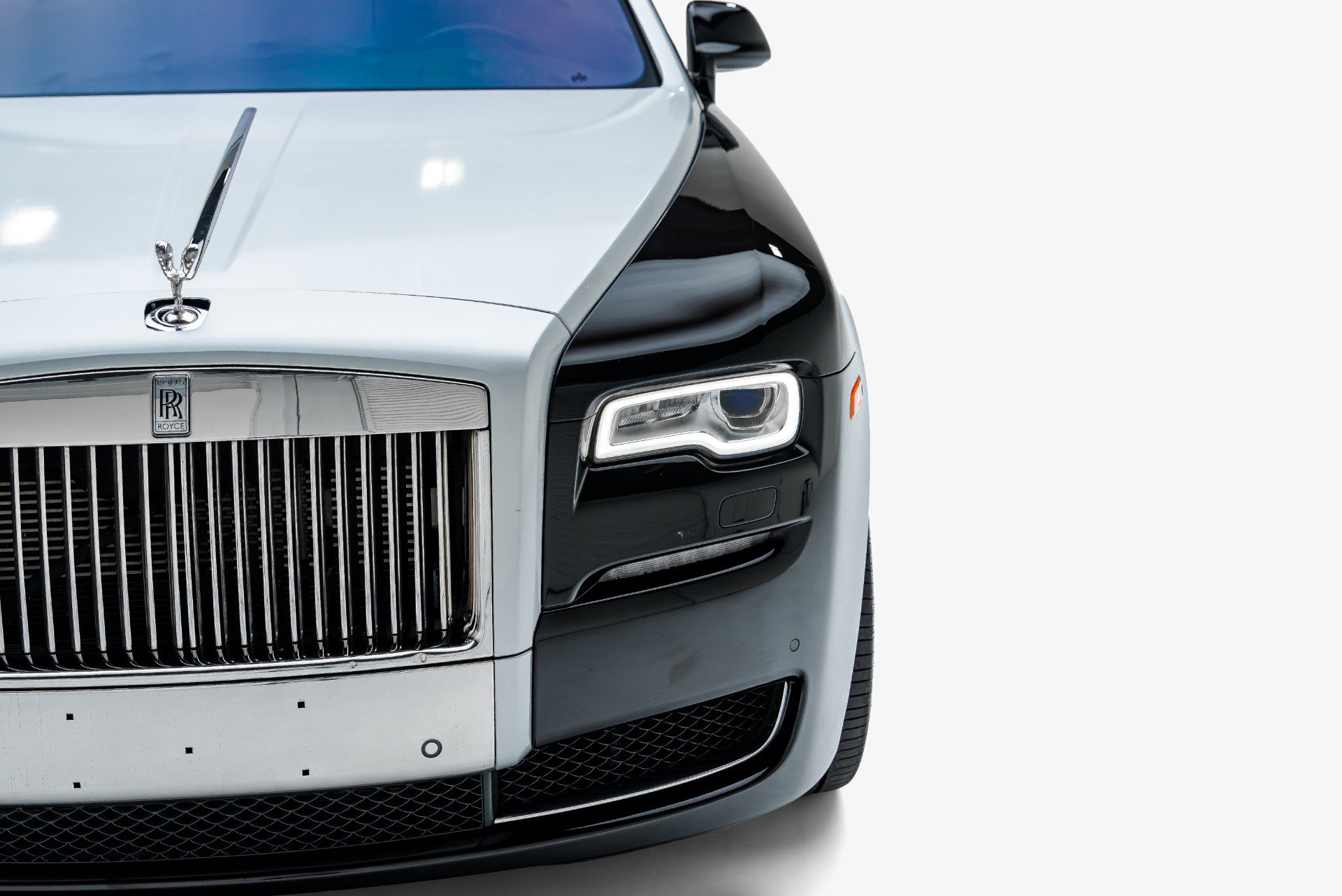 Used 2016 Rolls-Royce Ghost RWD image 18