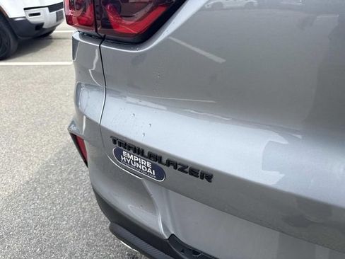 Used 2024 Chevrolet TrailBlazer RS image 7