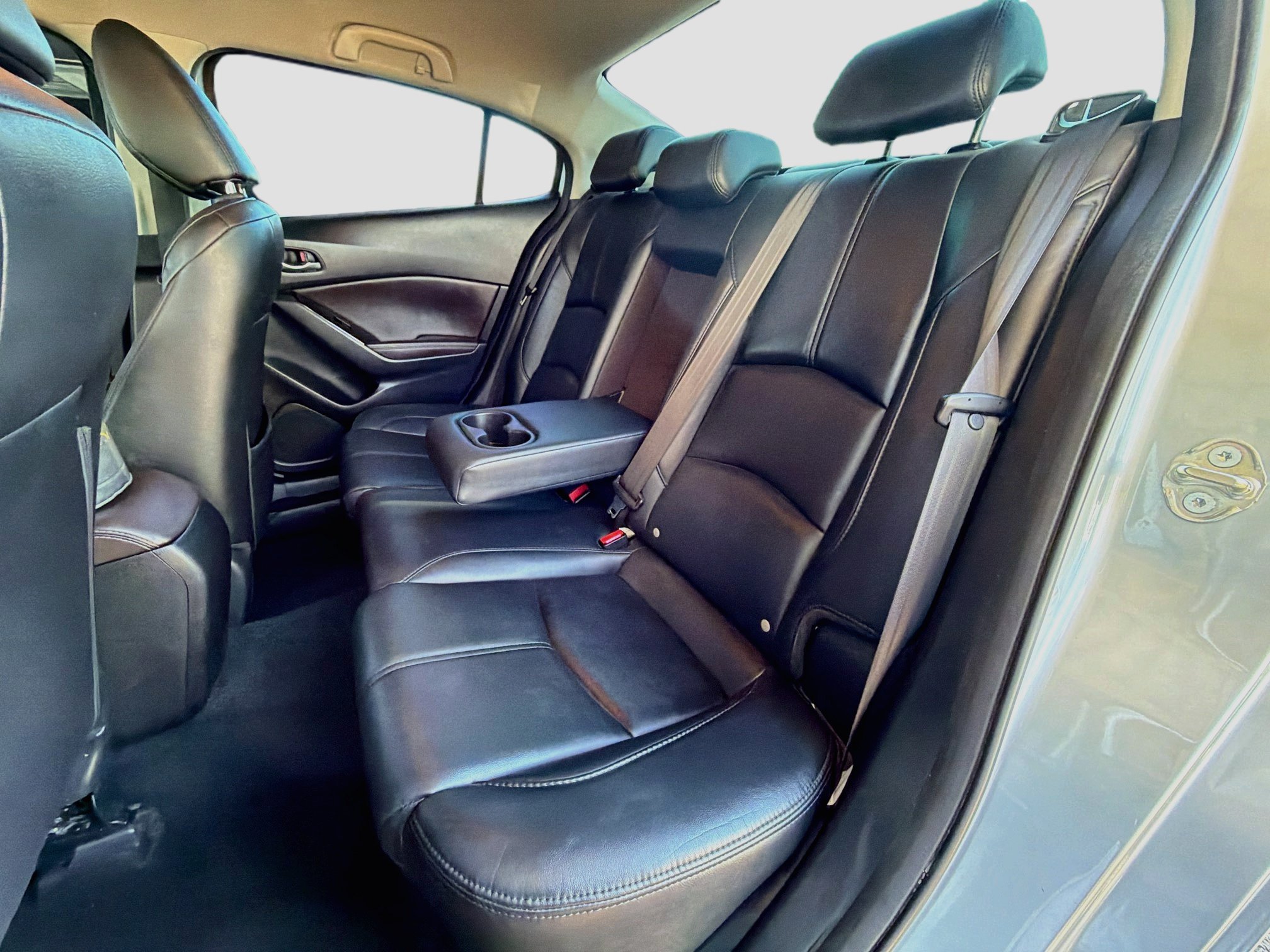 Used 2018 MAZDA MAZDA3 Touring FWD image 26