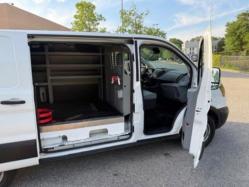 Used 2019 Ford Transit 150 130 Low Roof RWD image 16