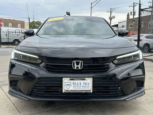 Used 2022 Honda Civic Sport image 2