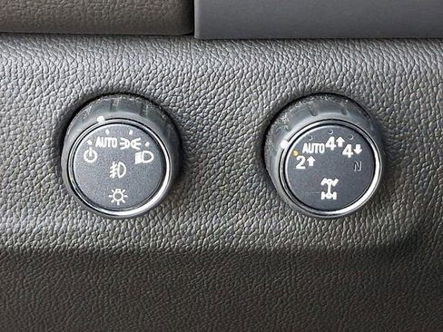 Used 2022 GMC Canyon AT4 w/ Trailering Package image 27