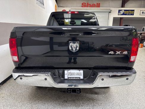 Used 2018 RAM 2500 Tradesman w/ Chrome Appearance Group image 44