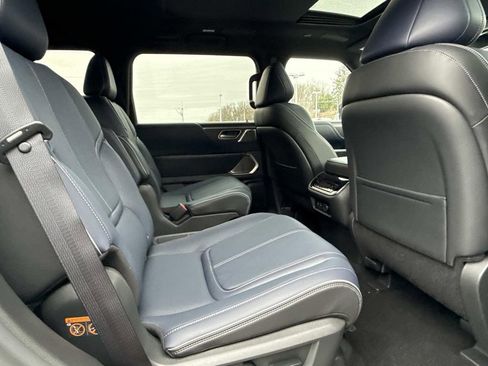 New 2026 INFINITI QX80 SPORT 4D Sport Utility image 21