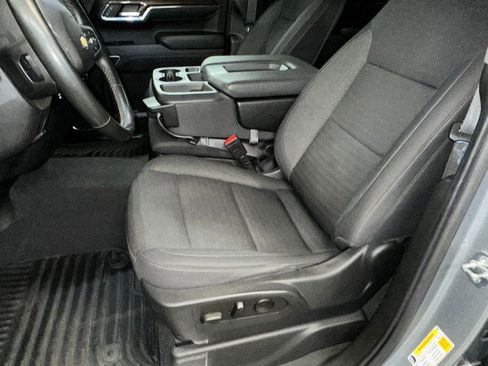 Certified 2023 Chevrolet Silverado 1500 LT image 2