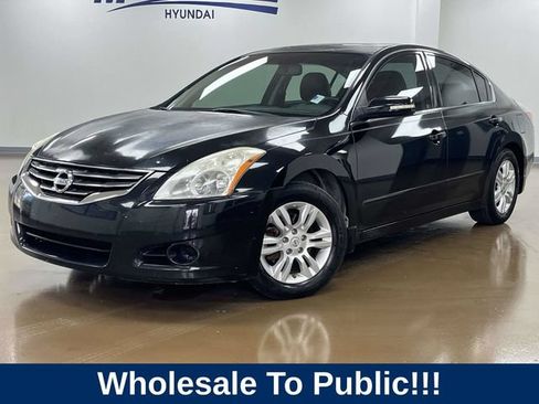Used 2010 Nissan Altima 2.5 SL w/ SL Pkg FWD image 1