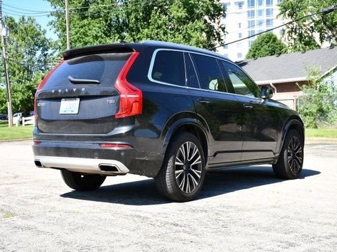 Used 2020 Volvo XC90 T5 Momentum AWD/4WD image 6