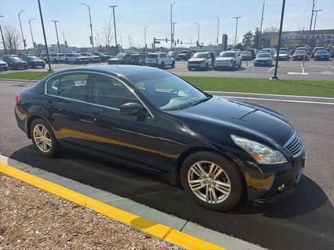 Used 2013 INFINITI G37 x w/ Premium Pkg image 10