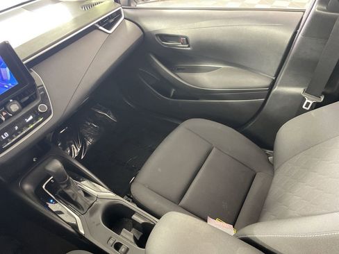 Used 2024 Toyota Corolla LE FWD image 21