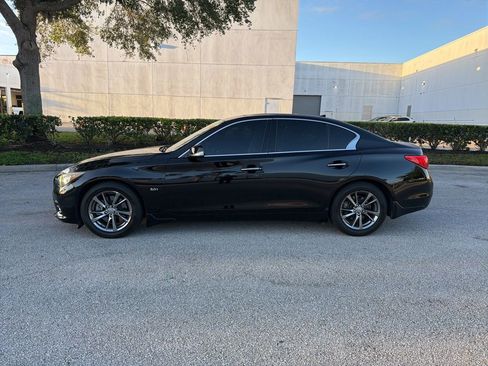 Used 2017 INFINITI Q50 Signature Edition image 2