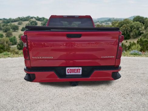 Used 2024 Chevrolet Silverado 1500 Custom RWD image 9