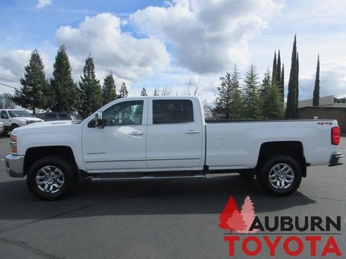 Used 2019 Chevrolet Silverado 2500 LTZ w/ Duramax Plus Package image 10