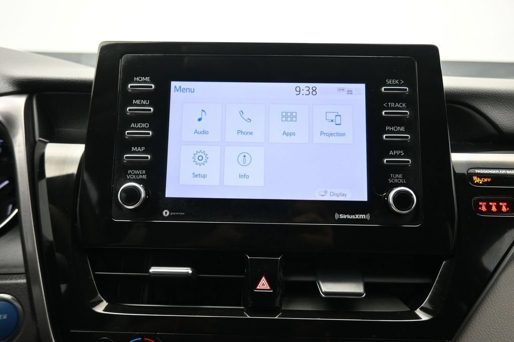 Used 2021 Toyota Camry LE FWD image 17