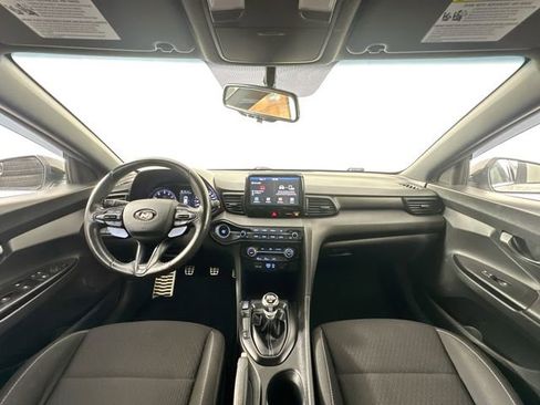 Used 2019 Hyundai Veloster N N FWD image 3