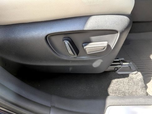 Used 2024 Toyota Grand Highlander AWD Hybrid image 38